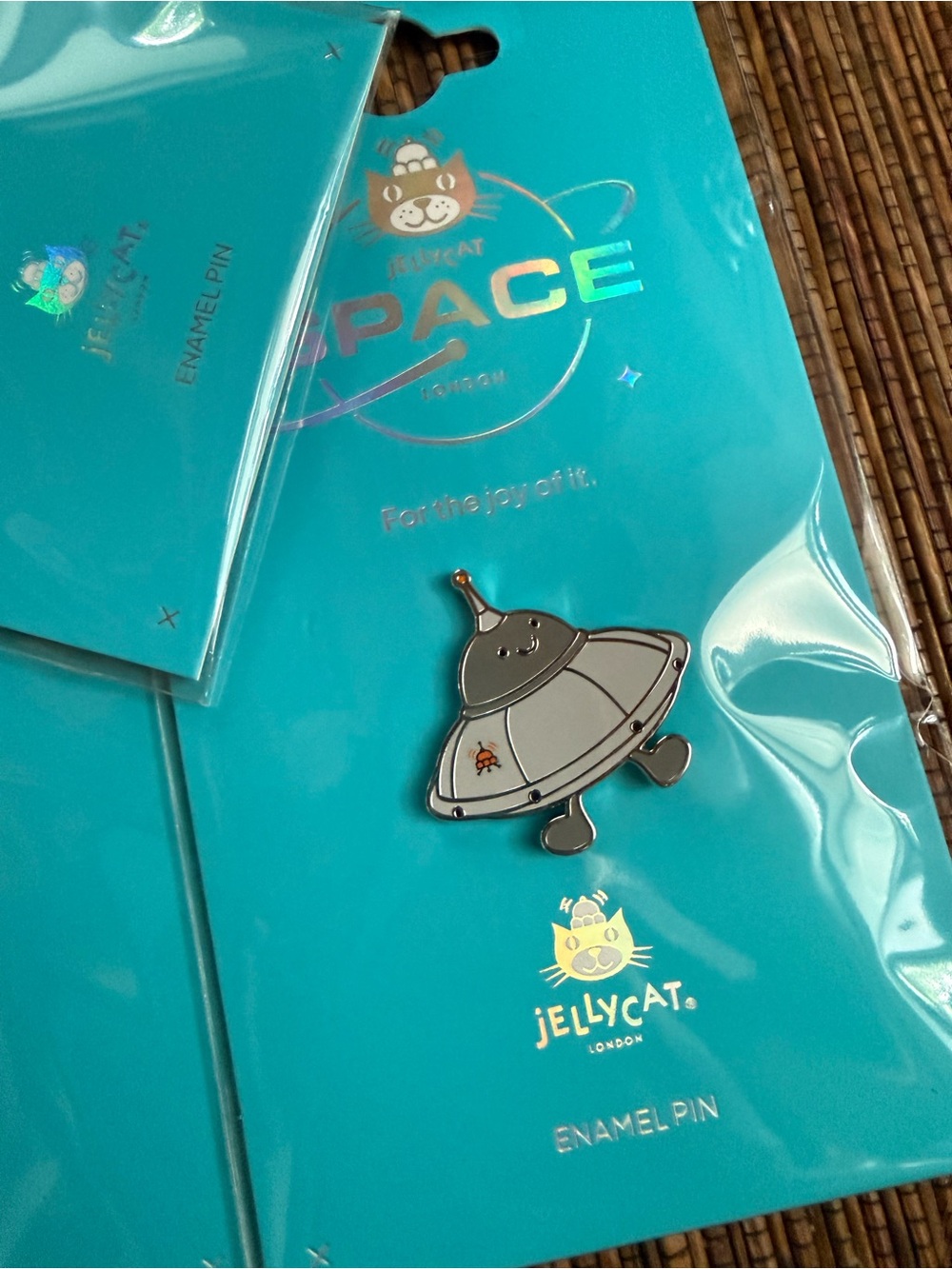 Jellycat Space Pin Lot 7 Badges Brooches Korean Exclusive Bunny Peanut Egg - Picture 5 of 8